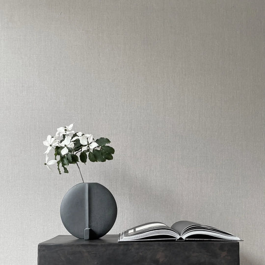 GUGGENHEIM VASE, MINI - BLACK