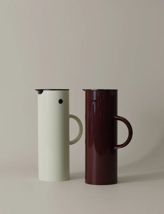 EM77 VACUUM JUG 1L - BERRY